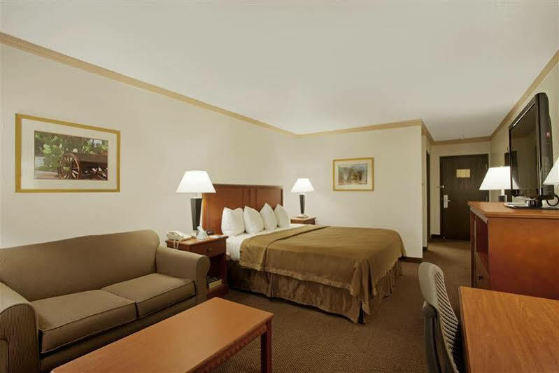 Best Western Apache Junction Inn Exterior photo